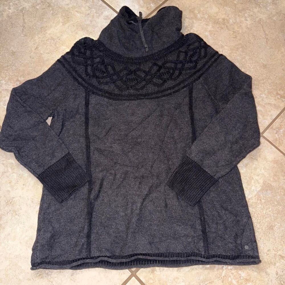 Eddie-bauer Women's Grey and Black Jumper